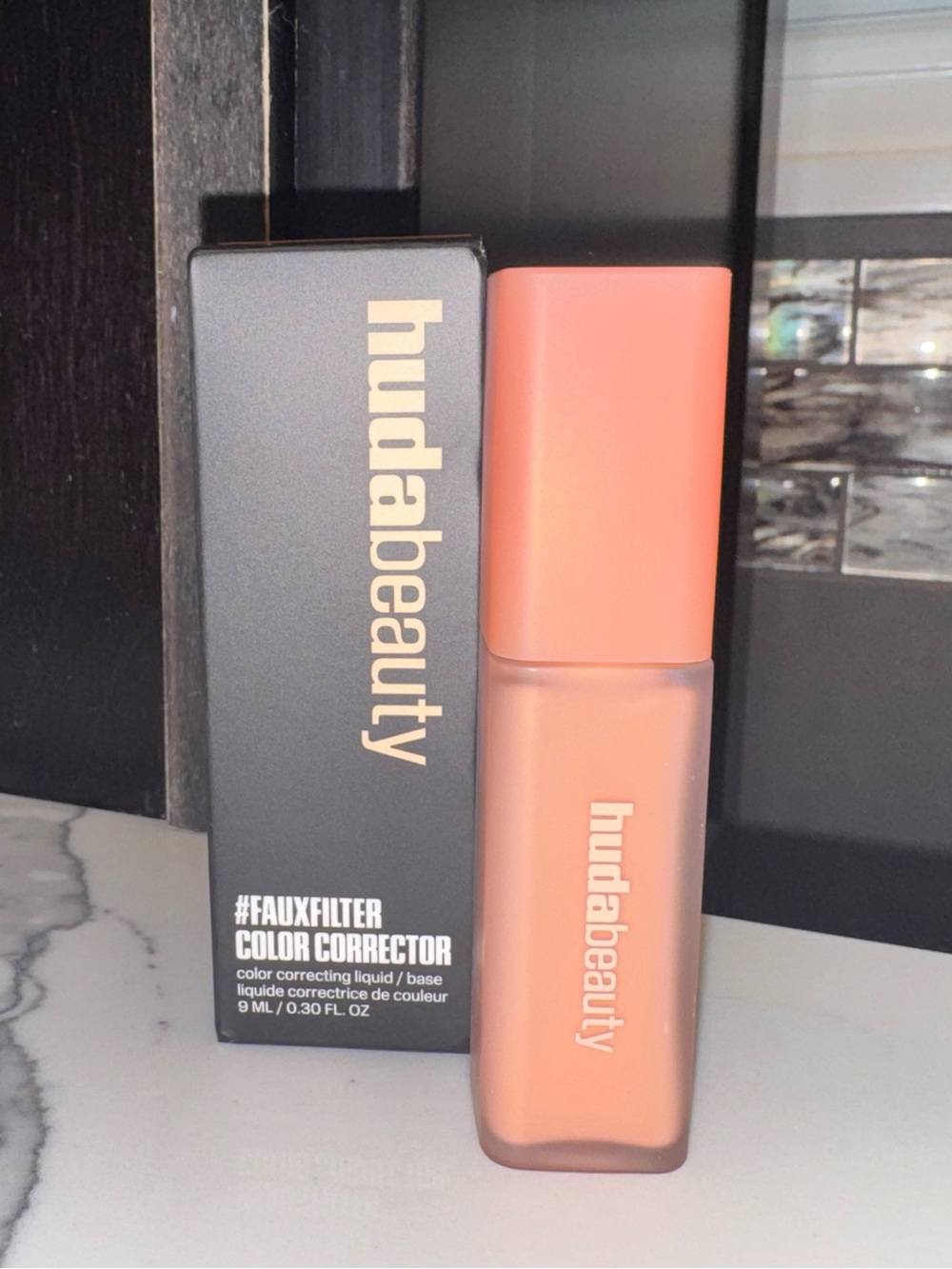 Huda Beauty #FauxFilter Under Eye Color Corrector – Peach